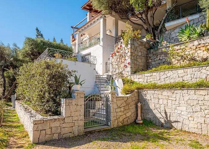 Bella Vista Marinella 1